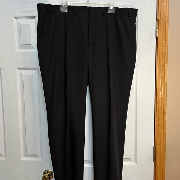 Kenneth Cole Reaction Men's Black Dress Pants - Picture 1 of 4